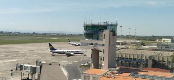 Aeroporto di Catania: Ripartenza del Terminal C con 2 movimenti all&#8217;ora dopo l&#8217;incendio &#8211; Ultime notizie e aggiornamenti