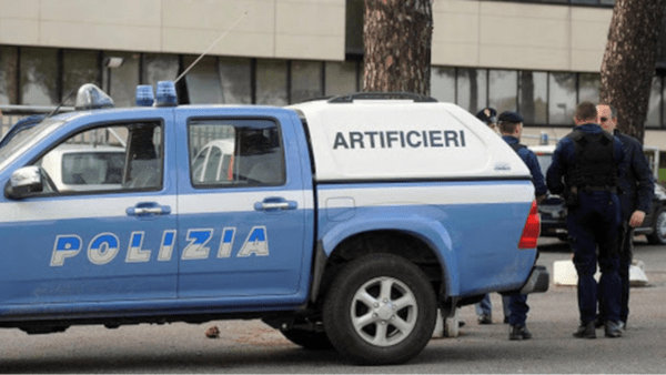 Paura all’aeroporto di Catania per allarme bomba: ecco cos’è successo