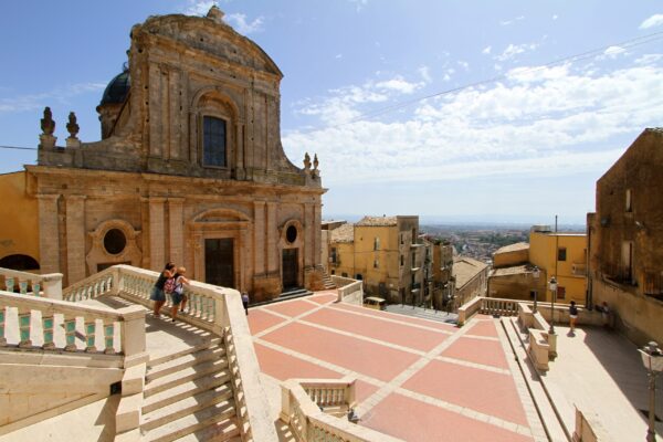 Approvati pagamenti e investimenti: le ultime decisioni del Consiglio comunale di Caltagirone