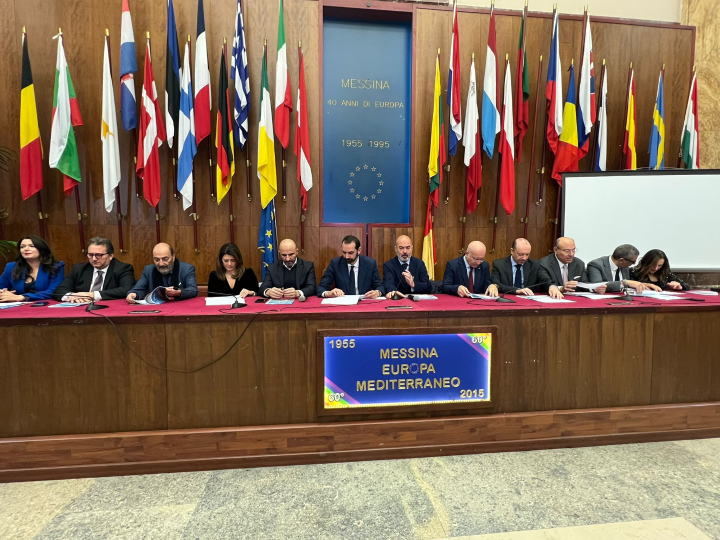 Comune di Messina: conferenza stampa del sindaco Basile