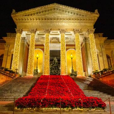 Concerti e spettacoli al Teatro Massimo: Christmas Carols e Tournedos alla Rossini per un Natale all&#8217;insegna della musica