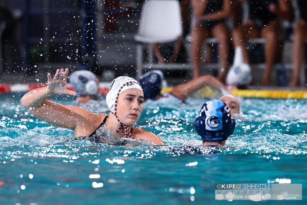 Ekipe Orizzonte di Catania trionfa con una netta vittoria nel campionato di pallanuoto femminile