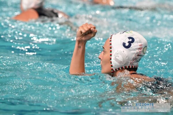 Ekipe Orizzonte di Catania vince il big-match di Serie A1 di pallanuoto femminile contro la Sis Roma