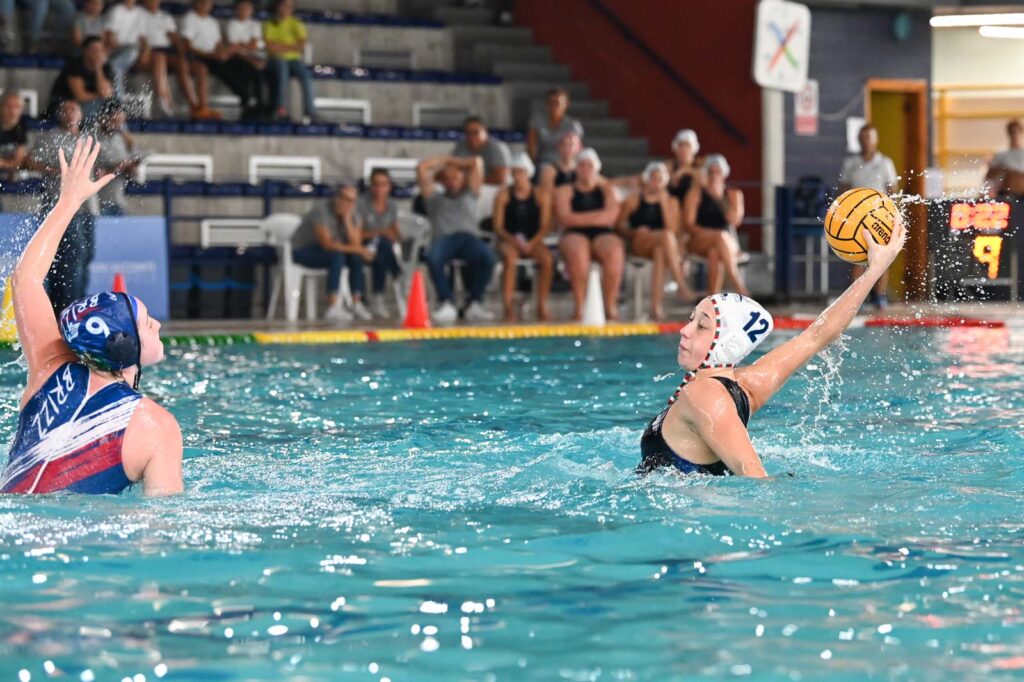 Ekipe Orizzonte trionfa nel derby etneo di Serie A1 e si conferma in vetta al campionato di pallanuoto femminile