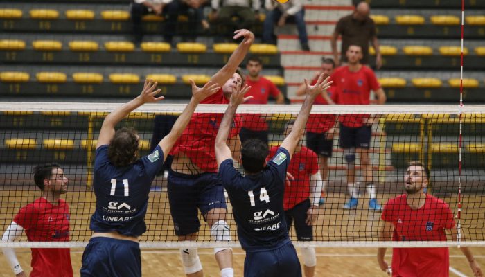 Farmitalia Saturnia Volley di Catania trionfa nell&#8217;amichevole pre-season contro Avimecc Modica: 4-0 al PalaCatania!