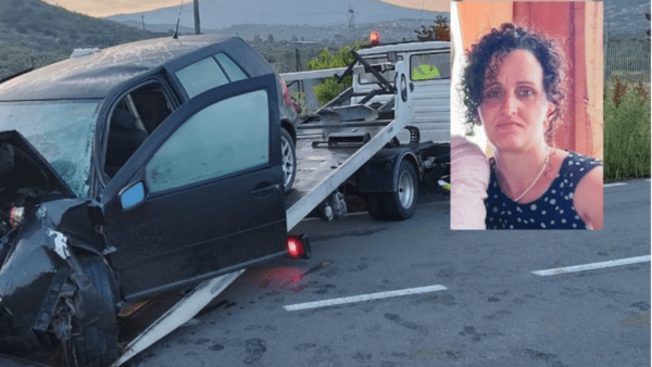 Incidente mortale nel Catanese: auto contro muro. Donna perde la vita, feriti marito e 2 figli minorenni