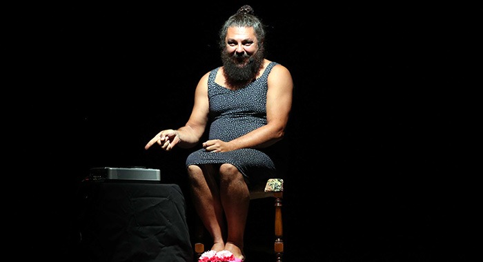 Letizia Forever: uno spettacolo esilarante e poetico al Teatro Biondo di Palermo
