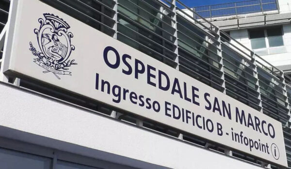 Catania: un ambulatorio solidale offre assistenza gratuita a mamme in difficoltà | Scopri perché è più di un servizio sanitario!