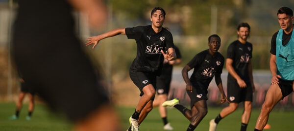 Palermo FC: Allenamento di recupero e attivazione tecnica per i calciatori dopo la partita di ieri