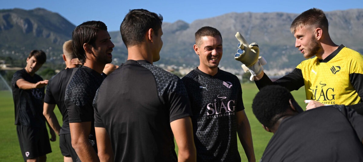 Palermo FC: Dopo la vittoria contro lo Spezia, la squadra si prepara al prossimo match con un allenamento intenso