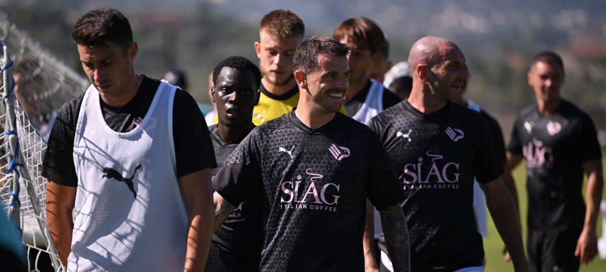 Palermo FC: Preparazione intensa per la sfida contro lo Spezia, con il ritorno di Kristoffer Lund