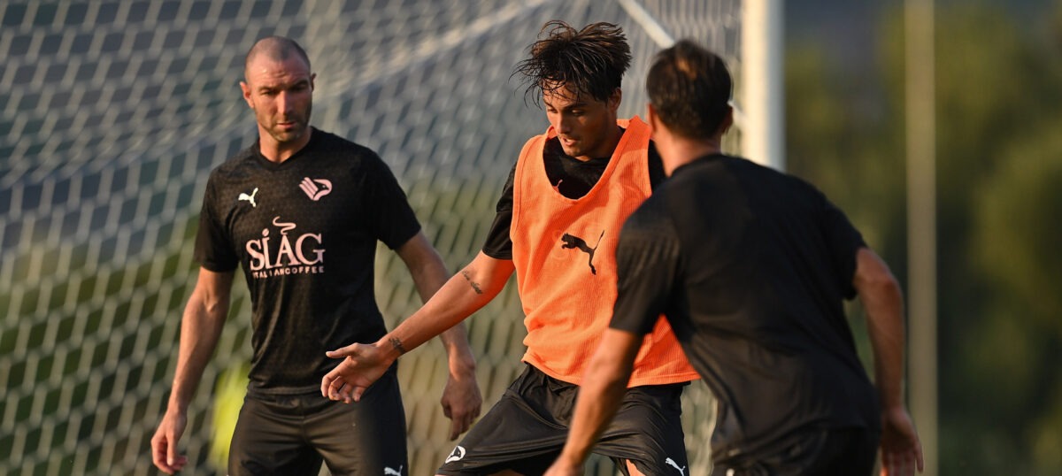 Palermo FC si prepara per il match contro la Reggiana: tutte le novità dalla sessione di allenamento a Torretta