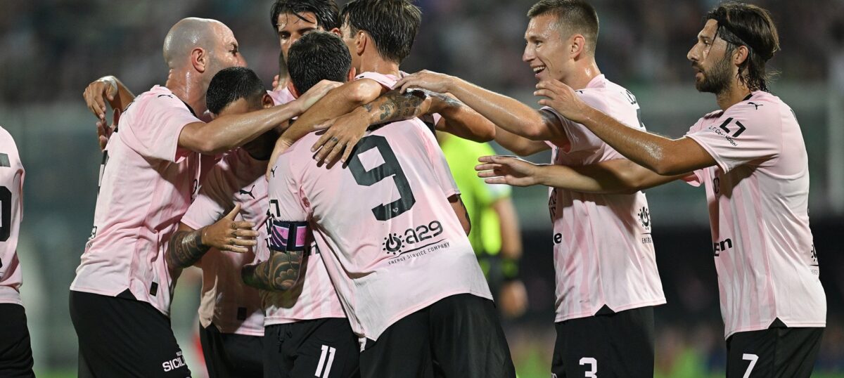 Palermo FC vs Cosenza: Formazioni ufficiali e arbitri per il match della Serie BKT 2023-2024