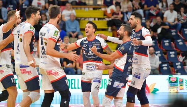 Saturnia Volley Catania sfida Sir Susa Vim Perugia nella prima giornata di SuperLega Credem Banca 2023/24: una prestazione di carattere nonostante la sconfitta