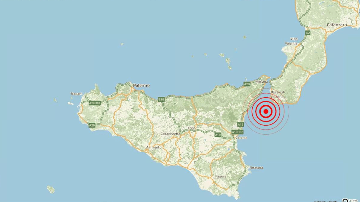 Terremoto tra Catania e Reggio Calabria: scossa in mare, magnitudo 3.3, epicentro a 38 km d’Acireale