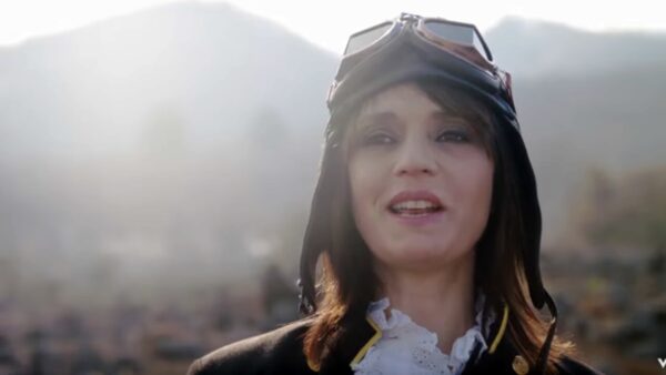 Carmen Consoli, un viaggio tra Etna e Catania nel suo ultimo video