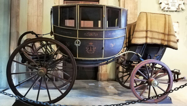 La Carrozza del Senato di Catania ha una Storia Sorprendente da Raccontare: Eccola!