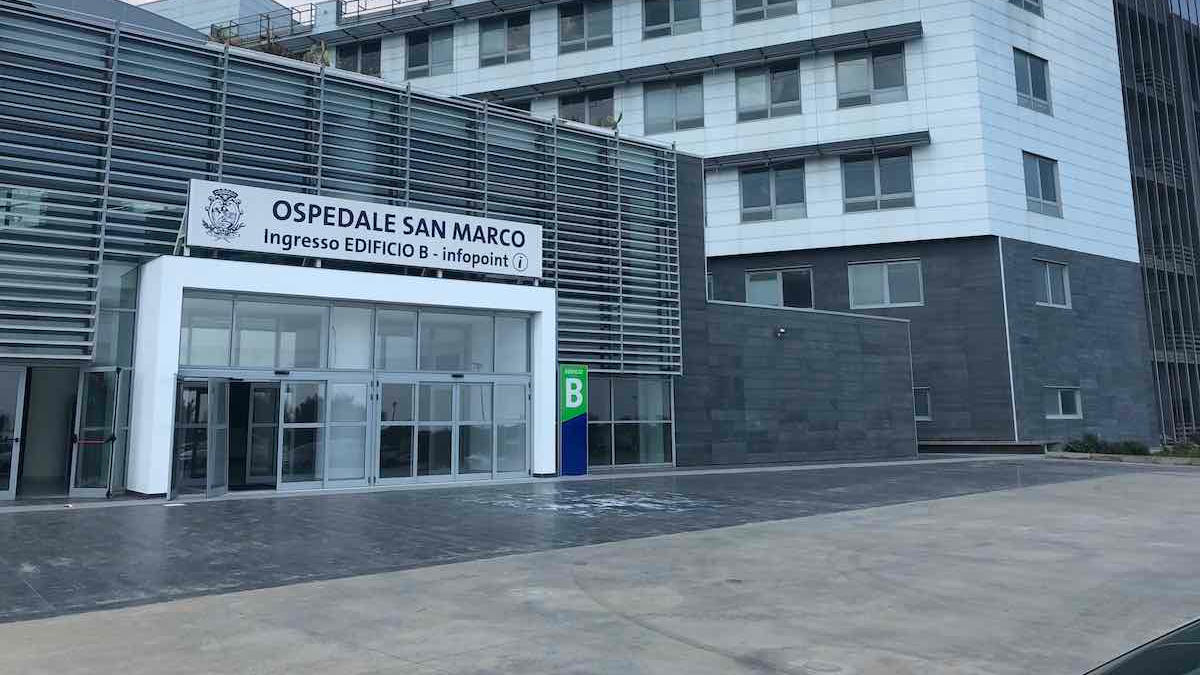 Catania: 15 casi di Covid al San Marco di Catania. Neurochirurgia chiusa per sanificazione