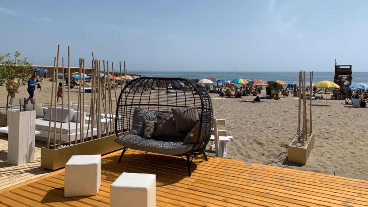 Fine settimana di grandi numeri per la spiaggia libera n.3 “Stromboli” appena aperta