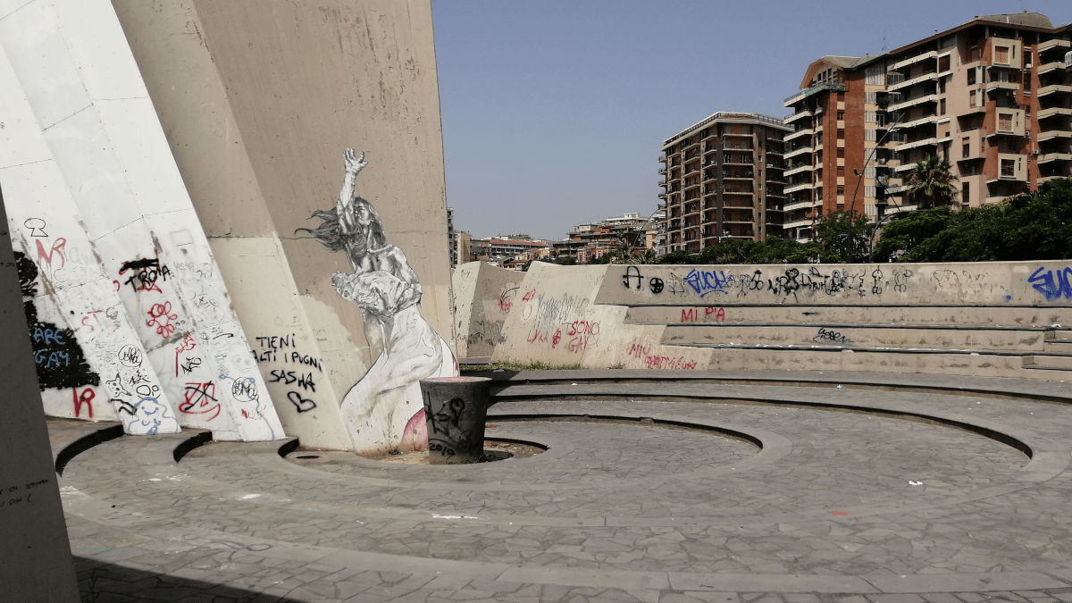 Il Monumento ai Caduti al Lungomare di Catania nuovamente vandalizzato da ignoti