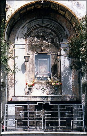 A Catania c'è un luogo miracoloso, qual è la storia della Madonna dda munnizza