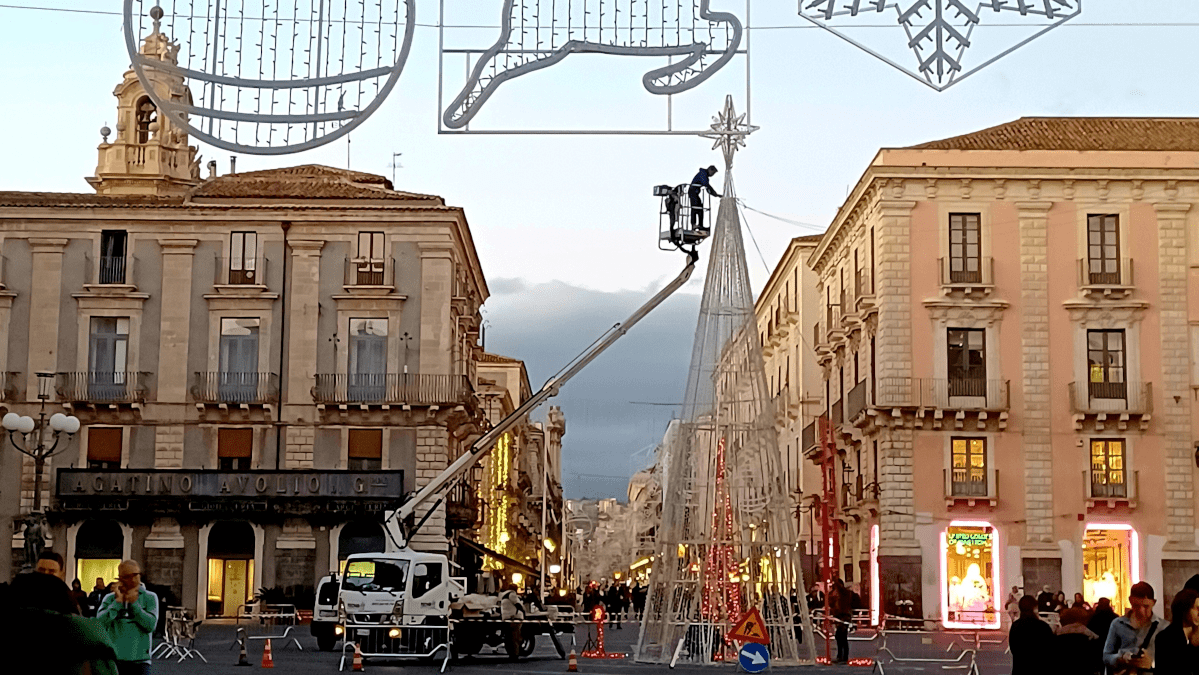 Natale arriva a Catania: da domani si respirerà l’aria natalizia nel centro storico