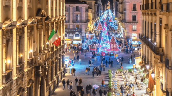 Natale a Catania tra mercatini, eventi natalizi ed incentivi per il trasporto pubblico