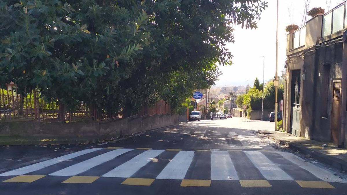 Passaggi pedonali rialzati installati nel IV municipio a Catania