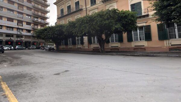 Incidente evitato al centro di Palermo, ecco cosa è successo in piazza Croci