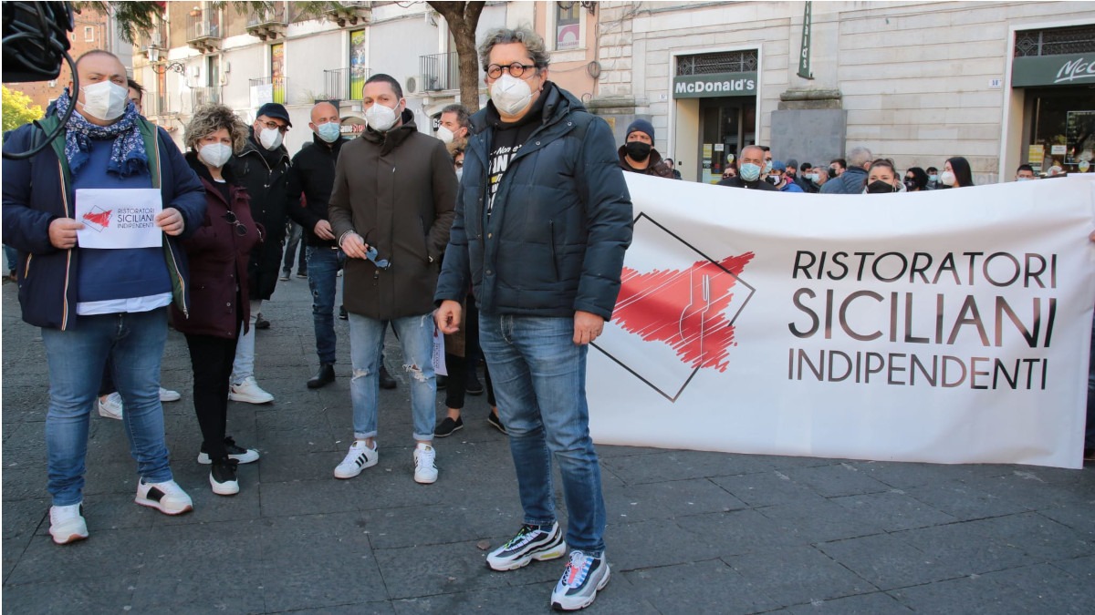Ristoratori Siciliani Indipendenti: «No alla chiusura nei giorni dei festeggiamenti agatini»