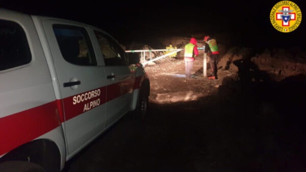 Salgono sull'Etna attratti dall'eruzione, ma si smarriscono: ecco cosa è successo a 7 giovani