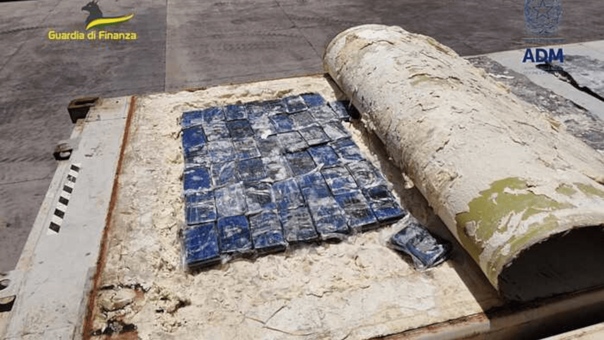 Sequestro di 110 kg di cocaina al Porto di Catania: sostanza pura direttamente dal sud America