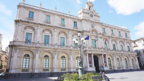 "Università bandita", a Catania a giudizio 2 ex rettori e 7 docenti