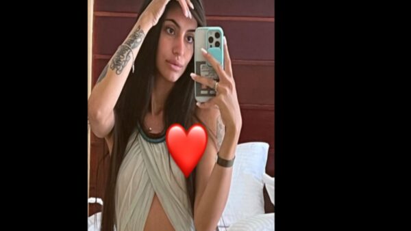 Valeria Laudani lancia la sua versione di "Mon amour". Guarda il suo Tik Tok