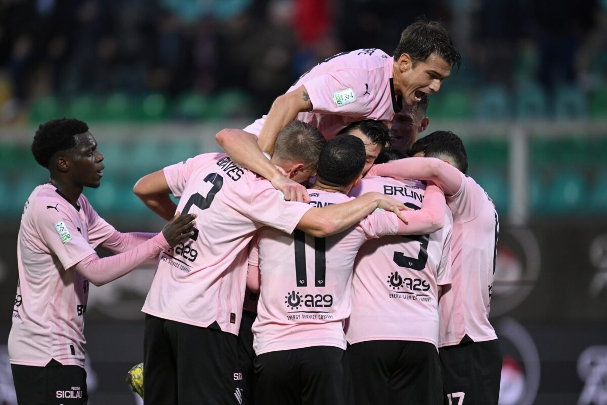 Catanzaro-Palermo: le formazioni ufficiali per la 22a giornata del Campionato Serie BKT 2023-2024