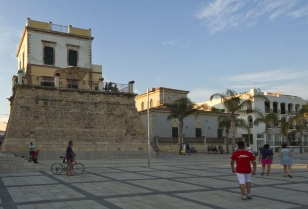 Il Sindaco Cassì incontra gli operatori turistici: primo appuntamento a Marina di Ragusa