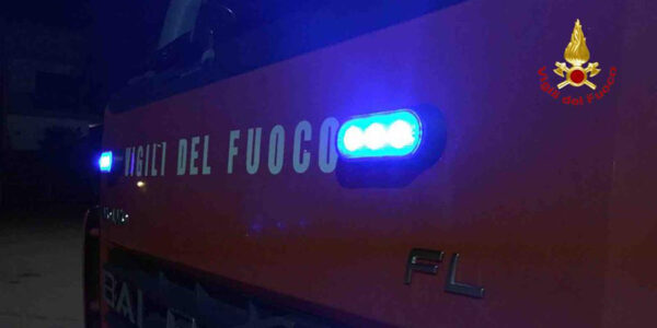 Incendio in una tavola calda a Messina: intervento dei Vigili del Fuoco