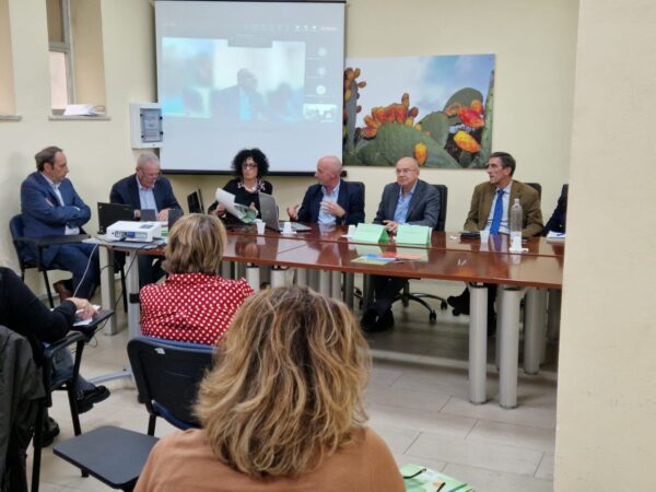 Presente il Distretto Agrumi di Sicilia all'incontro sui biodistretti siciliani