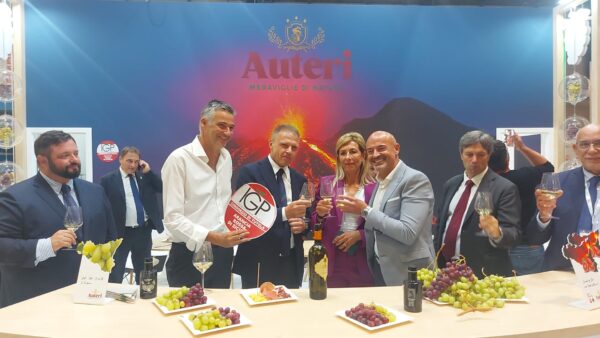 Successo dell'Arancia Rossa di Sicilia IGP al Fruit Attraction: modello vincente all'estero