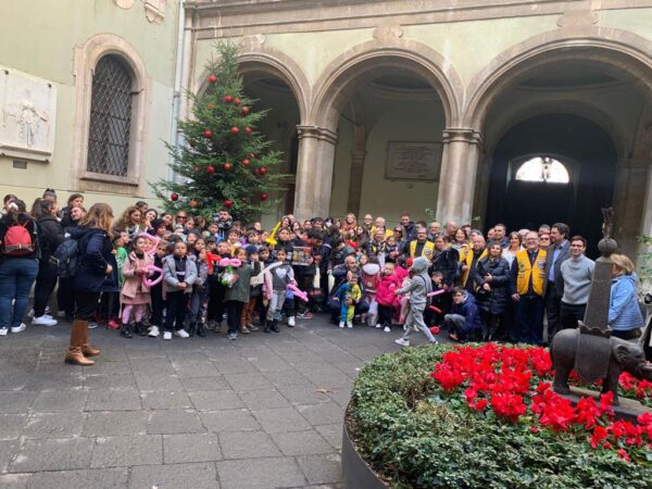 Successo della festa della Befana per i bambini di Trappeto Nord: doni, giochi e tanta allegria!