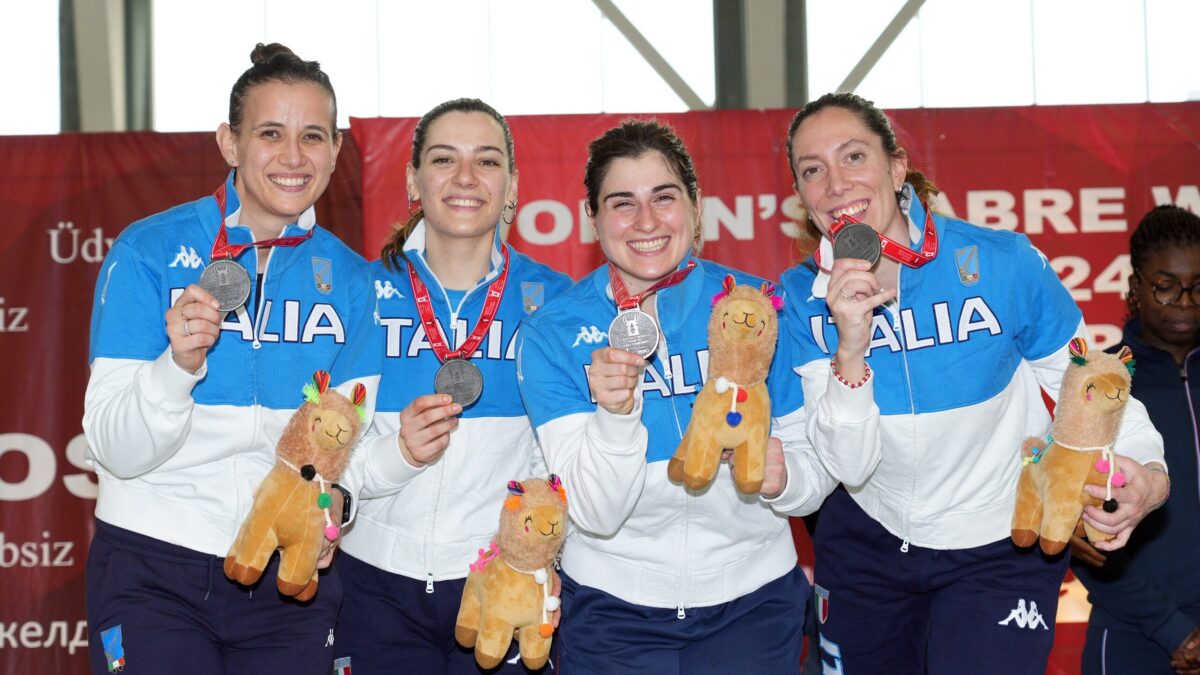 ARGENTO PER LE SCIABOLATRICI AZZURRE A LIMA