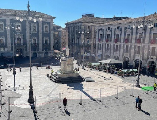 La nuova pavimentazione della fontana dell’Elefante: un investimento per il turismo a Catania