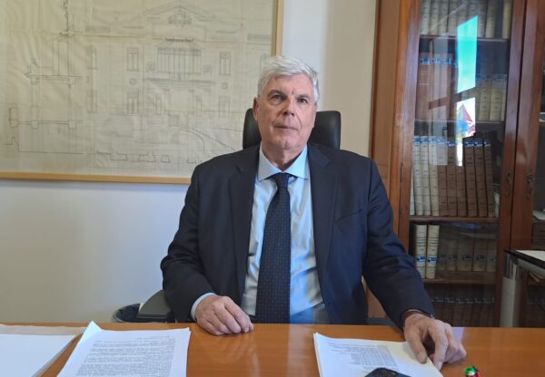Nuovo Commissario straordinario, Giuseppe Drago, si insedia all'ASP di Ragusa