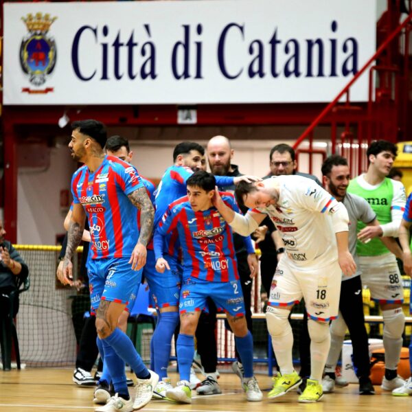 Squadra Meta Catania Calcio a 5 pronta a lottare contro Sandro Abate