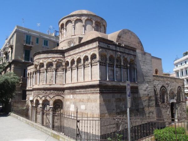 Messina riapre una chiesa storica | Scopri il segreto che ha sorpreso cittadini e turisti!