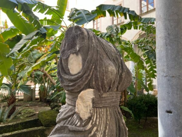 Diana cacciatrice: arriva al Salinas la statua restaurata