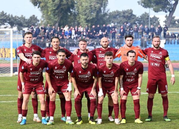 Sconfitta a Ragusa: l'Acireale Calcio cade 2-0 dopo un primo tempo positivo