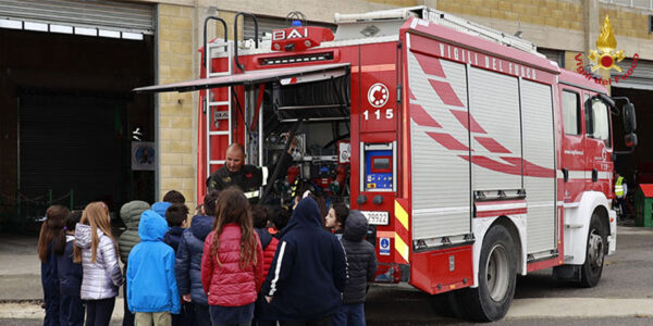 I bambini dell'Istituto Filippo Traina visitano la Pompieropoli dei Vigili del Fuoco