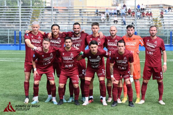 Acireale Calcio sconfitto dal Siracusa: si spegne il sogno playoff