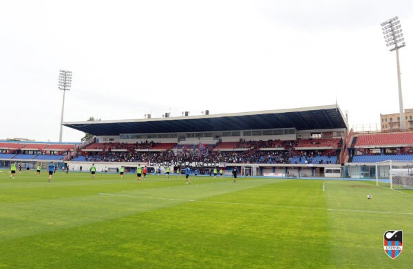 Catania FC ringrazia i tifosi per il supporto durante l'allenamento preliminare ai playoff